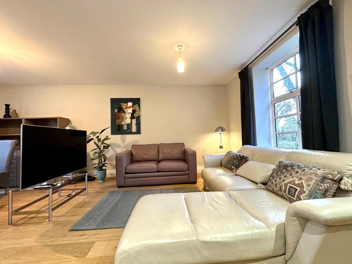 Desirable 2 Bedroom Apartment In Bicester That Sleeps 5 Exterior foto